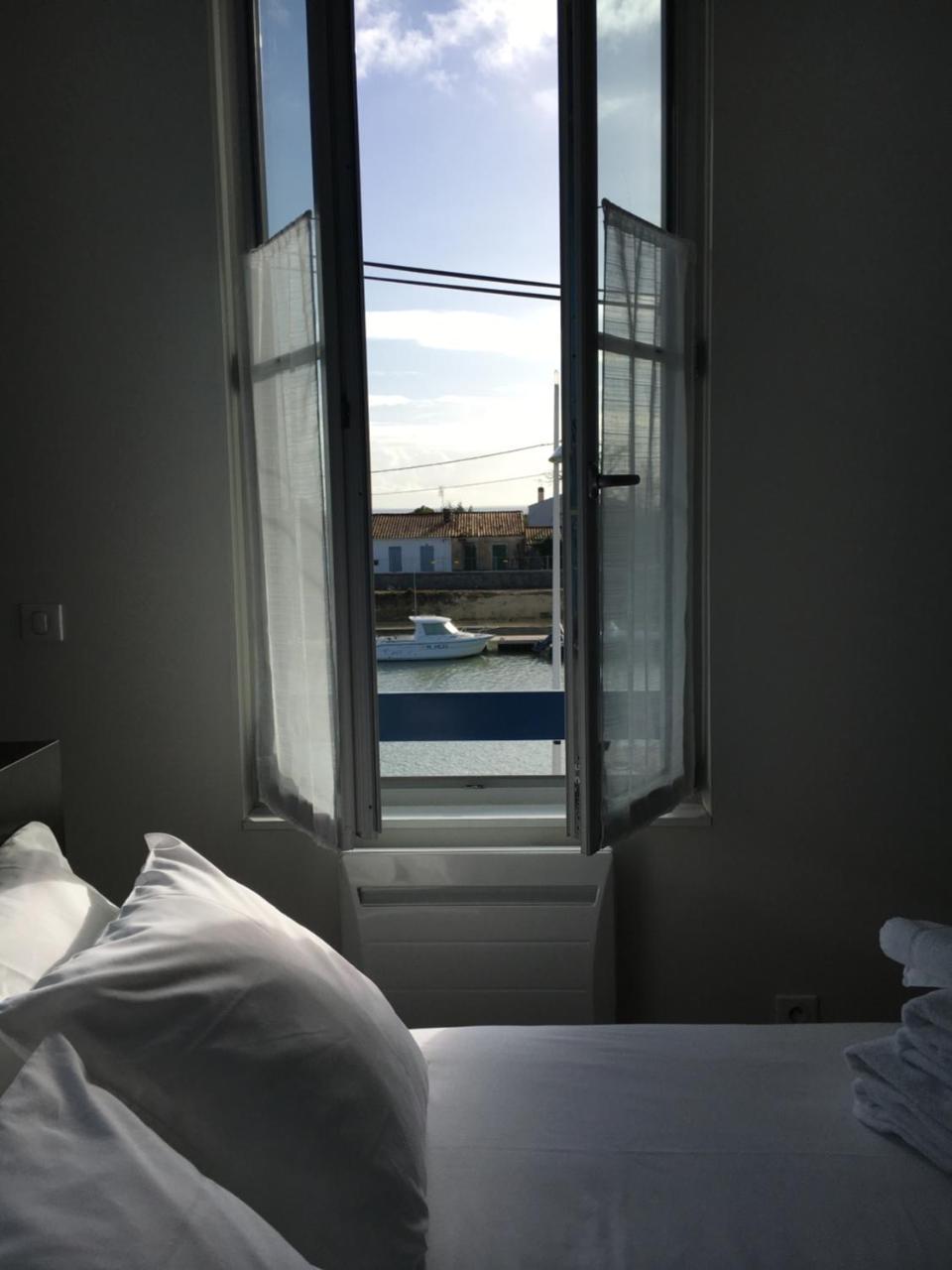 Les Bains Boyardville - Hotel Et Restaurant 외부 사진